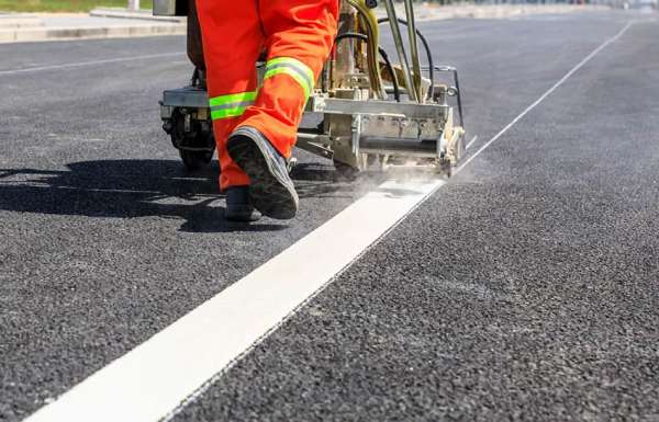 Blog-Vorschau-Fahrbahnmarkierung-min